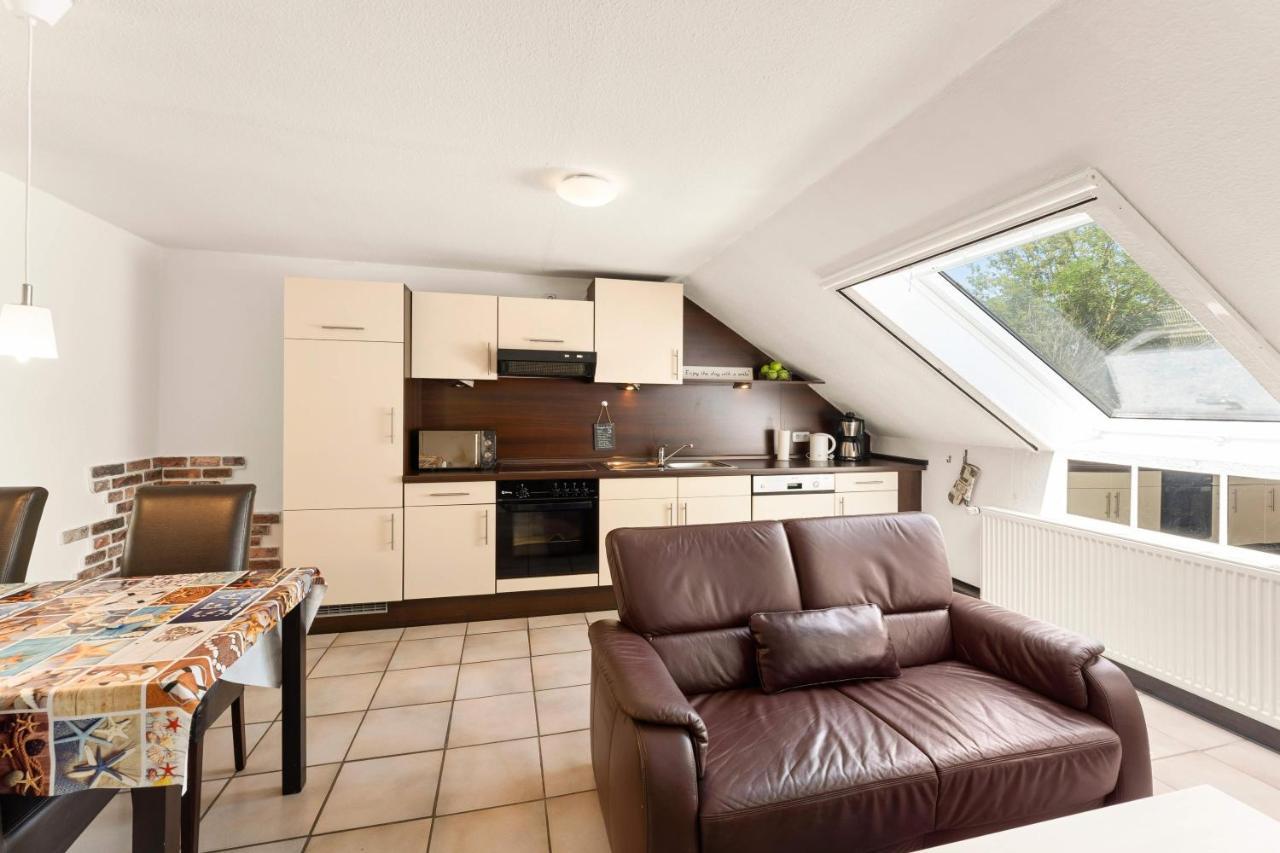 Grashaus Upleward Appartement Krummhörn Buitenkant foto